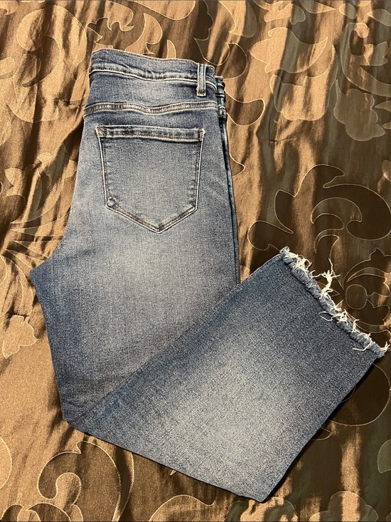 Kensie Denim - Kensie Allie High Rise Slim Straight Ankle Crop Med. Blue Distressed Jeans 12/31